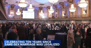 Equality Illinois holds annual gala at Hilton Chicago; LGBTQ+ group honors Jim Obergefell, SCOTUS case legalized same-sex marriage