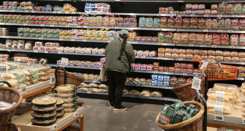 FDA delays when a final rule on what foods can be labeled as 'healthy' goes into effect