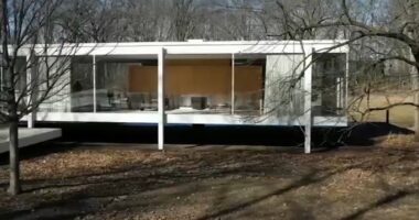 Illinois' indigenous cultural sites like Plano's Farnsworth House are being erased by climate change, U of I archeologists find