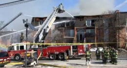 Justice, Illinois fire: Firefighters battling apartment building fire on South 88th Terrace, at least 16 units destroyed