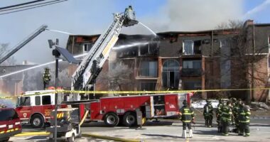 Justice, Illinois fire: Firefighters battling apartment building fire on South 88th Terrace, at least 16 units destroyed