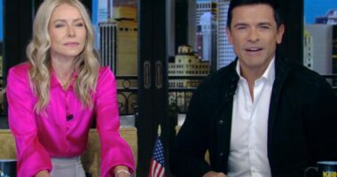 Kelly Ripa Calls Mark Consuelos “Daddy” On ‘Live’ As He Admits Cleaning Videos Are “Porn” To Him