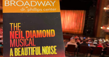 Neil Diamond musical: It’s so good! So good!