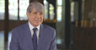 President Donald Trump expected to pardon ex-Illinois Gov. Rod Blagojevich 5 years after commuting his sentence: reports