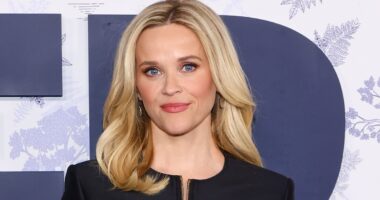 Reese Witherspoon sets record straight on whether or not Kate Winslet is A-list star who 'doesn't like' her