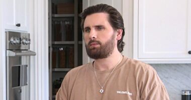 Scott Disick Only Tips $2 on a $50 Starbucks Order: 'Not Tipping 20 Percent'