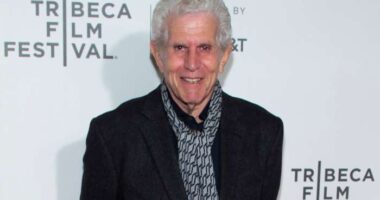 Stage and film actor Tony Roberts, who often starred in Woody Allen movies, dies at 85