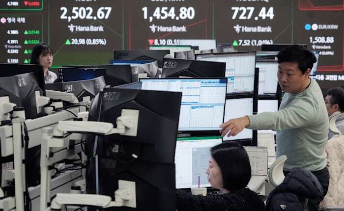 Stock market today: Asia shares trade mostly lower as as investors weigh impact of US-China tariffs