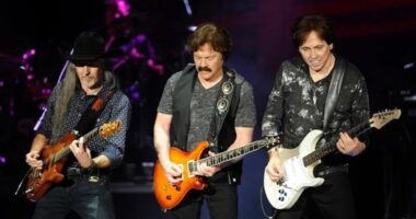 The Doobie Brothers coming to Blossom Music Center in September as part of 'Walk This Road' tour