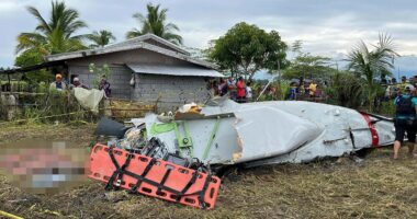 US military surveillance flight crashes in Philippines, killing 4