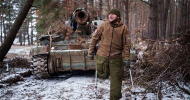 Ukrainian amputee soldiers returning to the front line to fight the Russians as country has 380,000 wounded