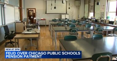 Aldermen petition Chicago Public Schools CEO Pedro Martinez to make $175M pension payment, or risk unbalanced city budget