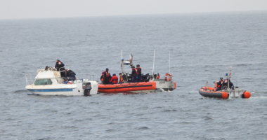 Coast Guard intercepts 21 illegal immigrants off California coast