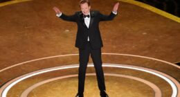 Conan O'Brien will receive Mark Twain award as politics shakes up the Kennedy Center