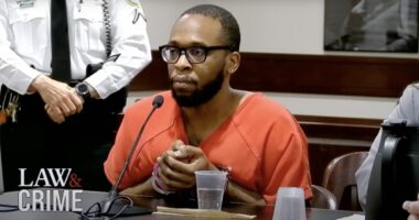 Dad who executed 5-year-old tells court 'I'm a good person'