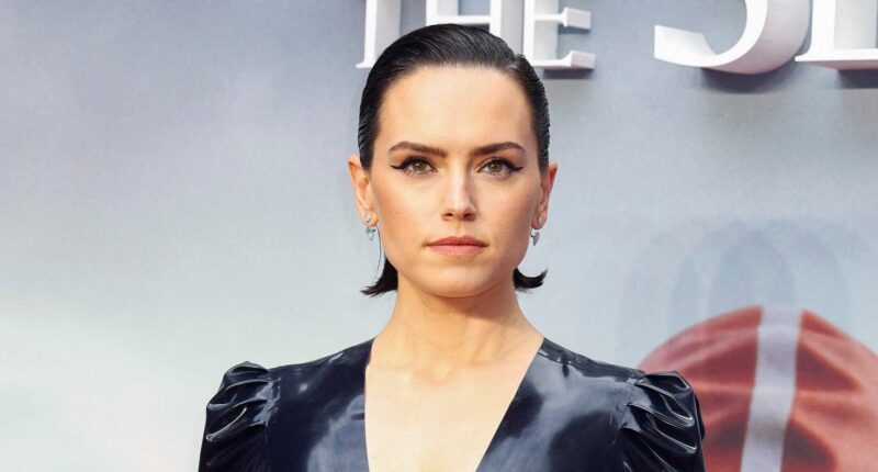 Daisy Ridley Reveals Her Biggest 'Challenge' Returning To 'Star Wars'