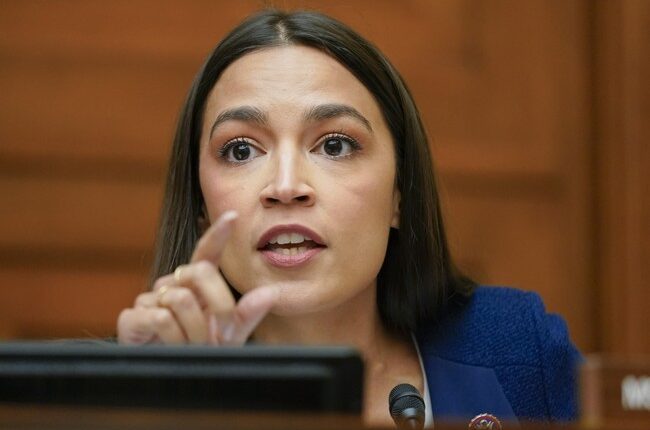 Dem Infighting Continues As Sen Slotkin Blasts AOC, Bernie and Jasmine: ‘What Have They Actually Done?’