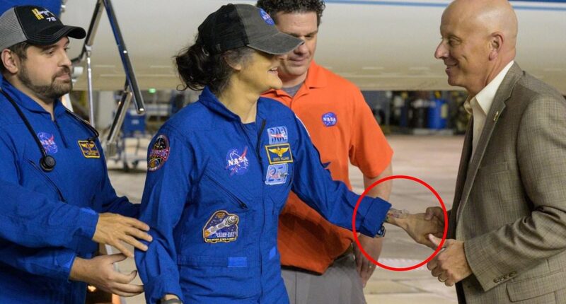 Doctors raise grave health concerns about NASA astronaut after subtle clue in new photo