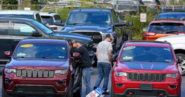 Edmunds: Avoid these five mistakes when buying a used vehicle