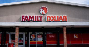 Family Dollar employee caught on surveillance footage using ‘scanning’ trick for weeks undetected ‘stealing $7,500’