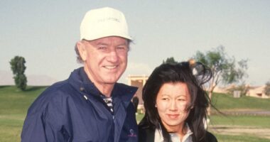 Gene Hackman and wife's death is still 'full of loopholes' as investigators keep case OPEN