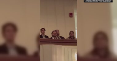 JD Vance booed at Kennedy Center performance