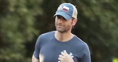 Jennifer Garner's boyfriend sends clear message as he breaks cover after Ben Affleck's shock act left him rattled