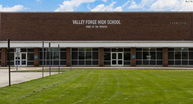 Parma Heights police: Valley Forge High School resource officer injured in fight between siblings