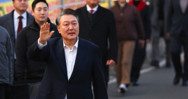 South Korea's impeached President Yoon Suk Yeol freed from prison after canceled arrest