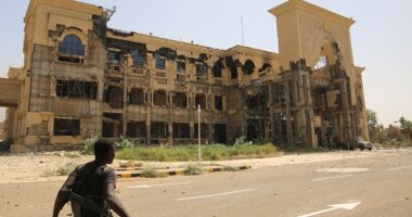 Sudan's military says it has retaken Khartoum's Republican Palace, seat of country's government