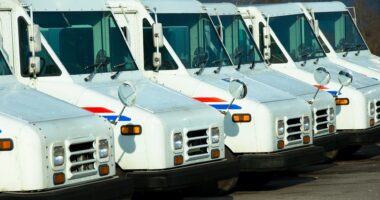 USPS abruptly shuts post office after uncovering dangerous issues forcing customers to drive to other location