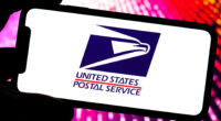 USPS warns of three-word phrase to watch for after customers receive fake text messages asking for help