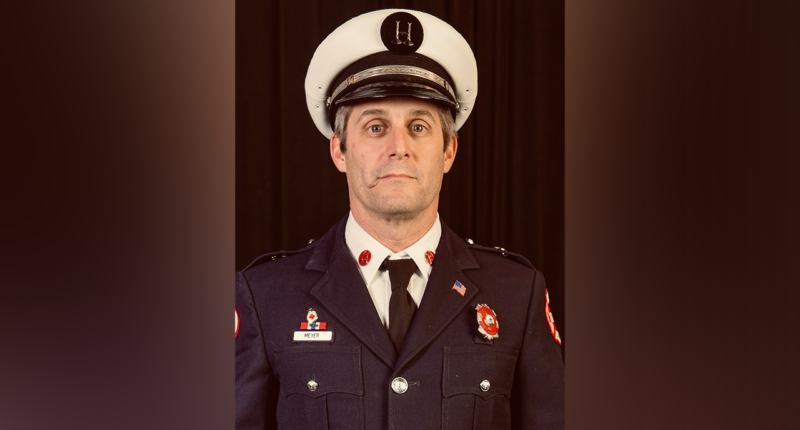 Chicago fire captain killed in line of duty after garage collapses following early morning inferno