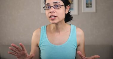 I burned 20lbs of fat without trying after adopting three 'weird' European habits