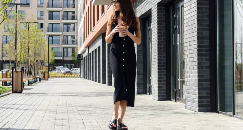 These 13 Designer-Looking Sandals Are Comfier Than Sneakers