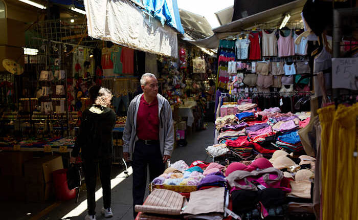 US inflation cools, consumer step up spending, as Americans brace for tariff impact