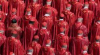 Which cardinals are seen as possible contenders to be the next pope?