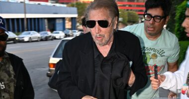 Al Pacino's smell is talk of the town, reveals co-star Vince Vaughn