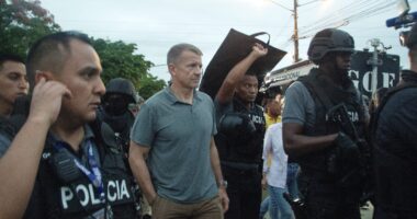 Blackwater founder Erik Prince teams with Haitian government to fight gang violence