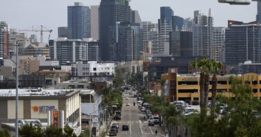 California rocked by earthquake felt for 100 miles