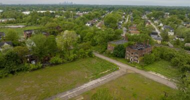 Cleanup of illegal dumping site in East Cleveland clears path for neighborhood renewal
