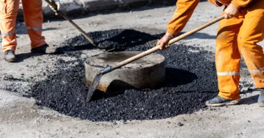 Convicts set to be sentenced to fill in potholes and collect rubbish bins instead of jail