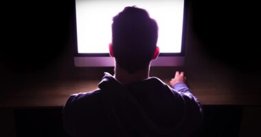 Dark side of ‘Are We Dating the Same Guy’ Facebook groups where ‘cheaters’ are unmasked – but who are the REAL victims?