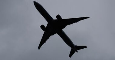 Drone near-misses surge at busiest US airports amid rise in unauthorized flights