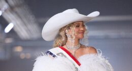 Fans Praise Beyoncé For Helping A Couple With Their Gender Reveal During Recent 'Cowboy Carter' Tour Stop