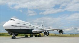 Fears Trump’s new $400m Qatari ‘flying palace’ Air Force One replacement is vulnerable to devastating HACKS – or worse