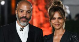 Halle Berry Spends Mother's Day In Bed 'Spinning' With Beau Van Hunt