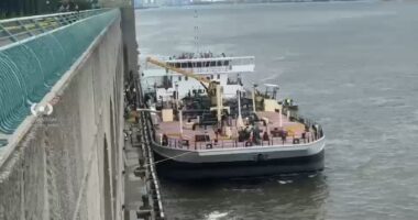 Hudson River boat explosiont: 1 killed, 2 injured after explosion on sewage transport vessel in New York City