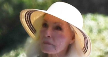 Iconic 60s actress looks unrecognizable as she heads out in LA on mobility scooter