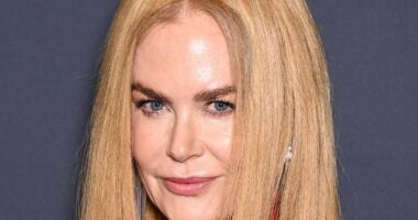 I'm a hair stylist - this is the real reason why Nicole Kidman is wearing wigs now
